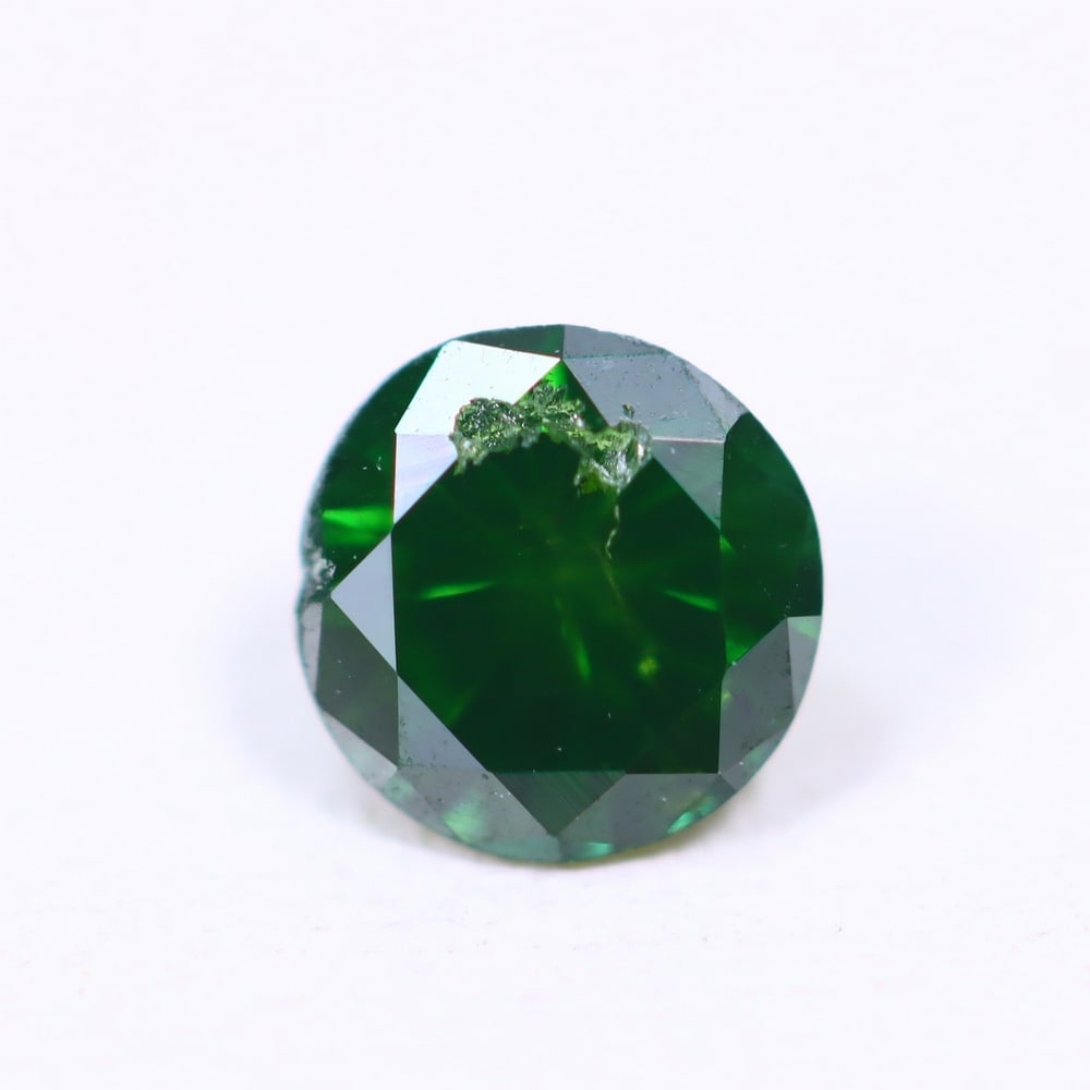 0.33ct Green Diamond 4.4mm - Natural Diamond, Loose Diamond, 1193D: Ksmith Heritage Auctioneers Subject: Natural Diamond Origin: Africa Treatment: HPHT