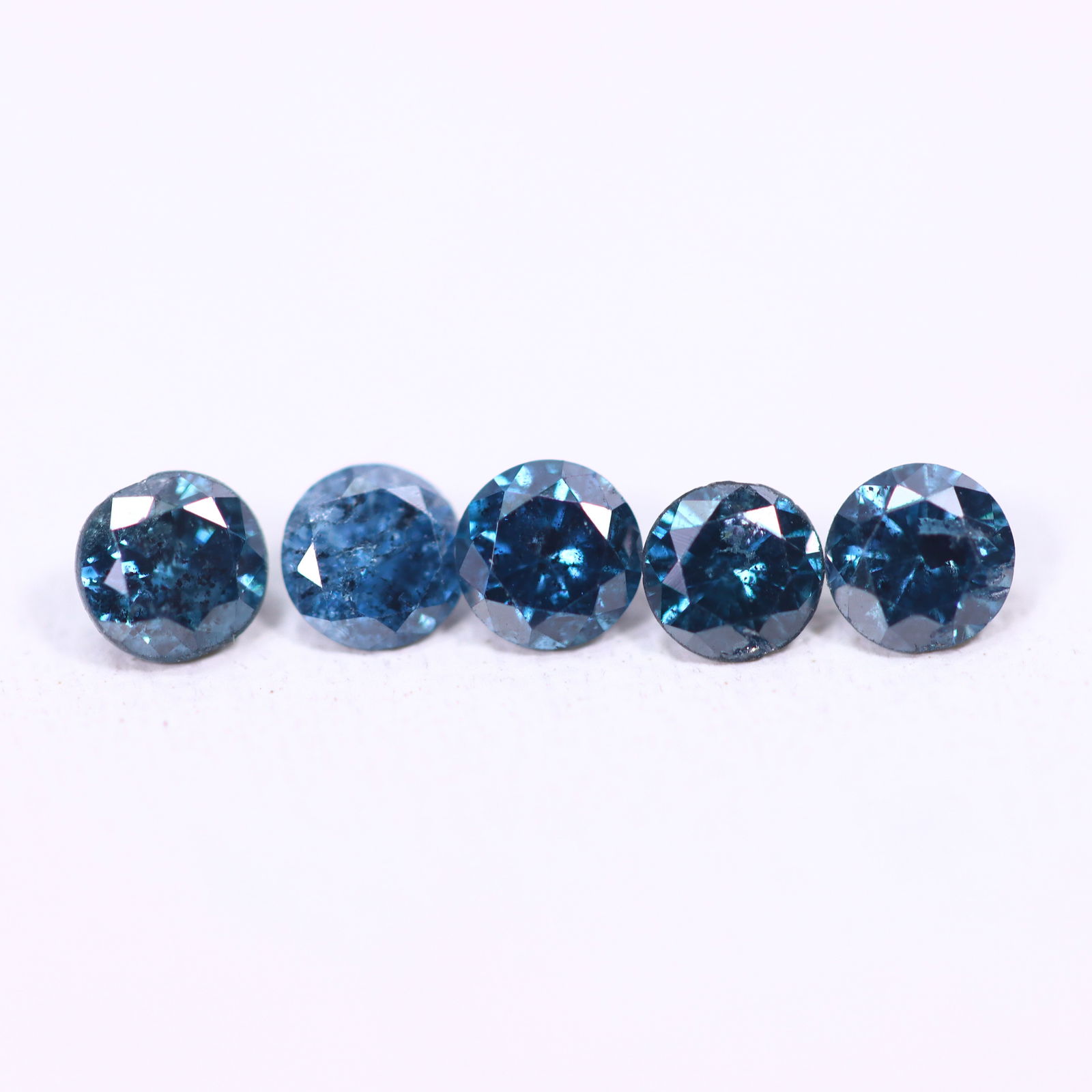 0.45ct 5pcs Blue Round Diamond 2.8mm - Natural Diamond, Loose Diamond, 506DD: Ksmith Heritage Auctioneers Subject: Natural Diamond Origin: Africa Treatment: HPHT