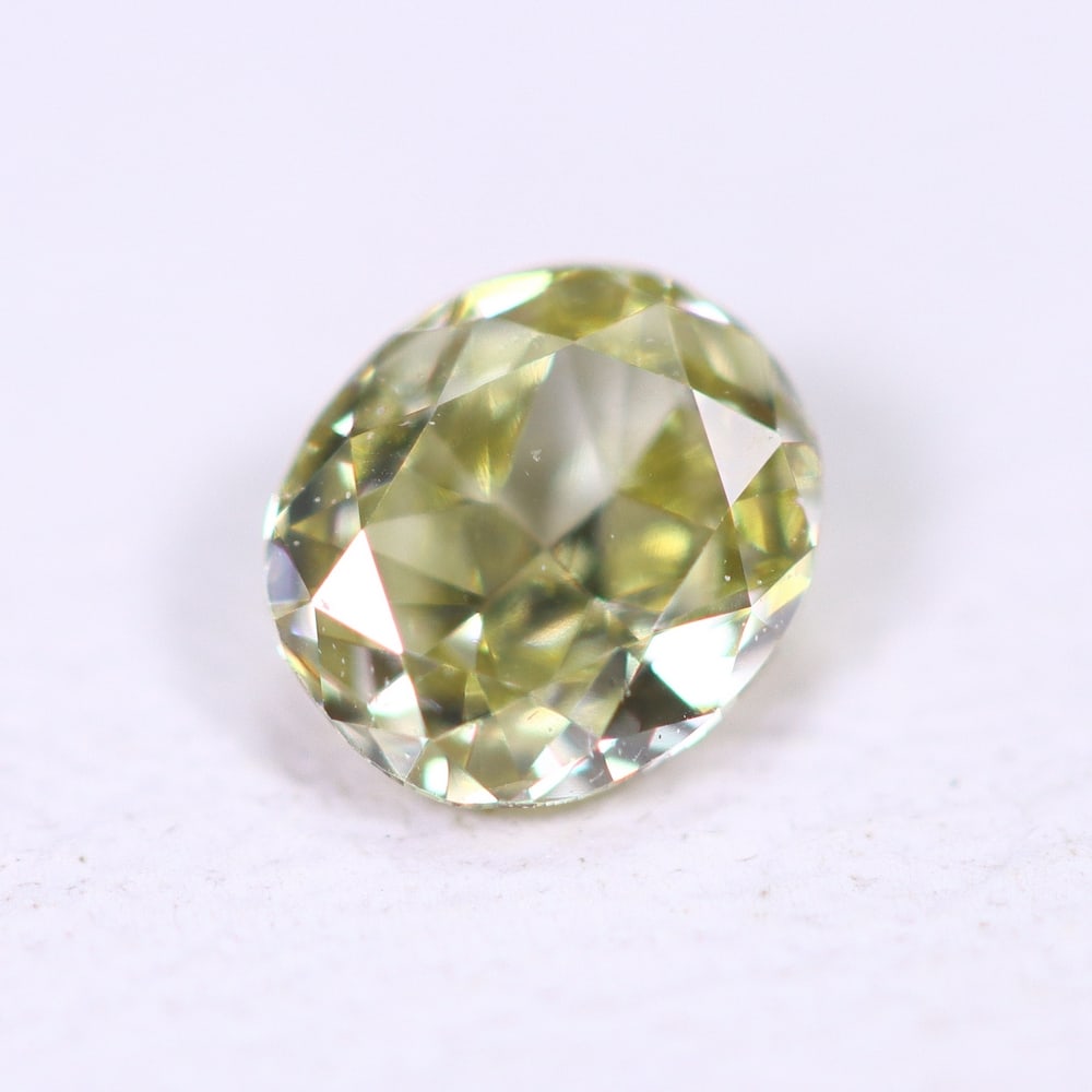 0.20Ct Fancy Diamond - Polished Faceted , 889E: Ksmith Heritage Auctioneers Subject: Natural Diamond Origin: Africa Carat Weight: 0.20Ct Dimension: 3.9x3.4x1.8 mm Treatment: Unheated Type: Faceted, Polished