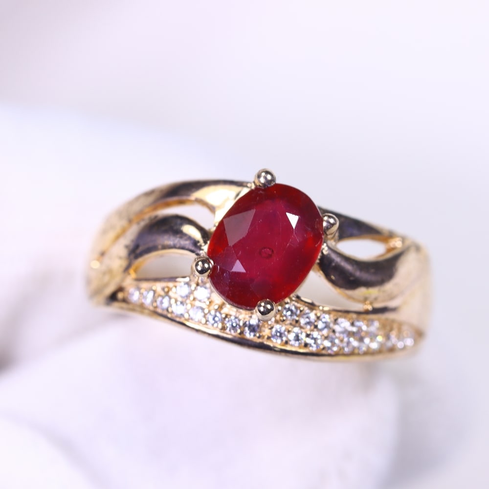Ring US7.75 Ruby & Zircon - 925 Sterling Silver , 383E (1 of 2)