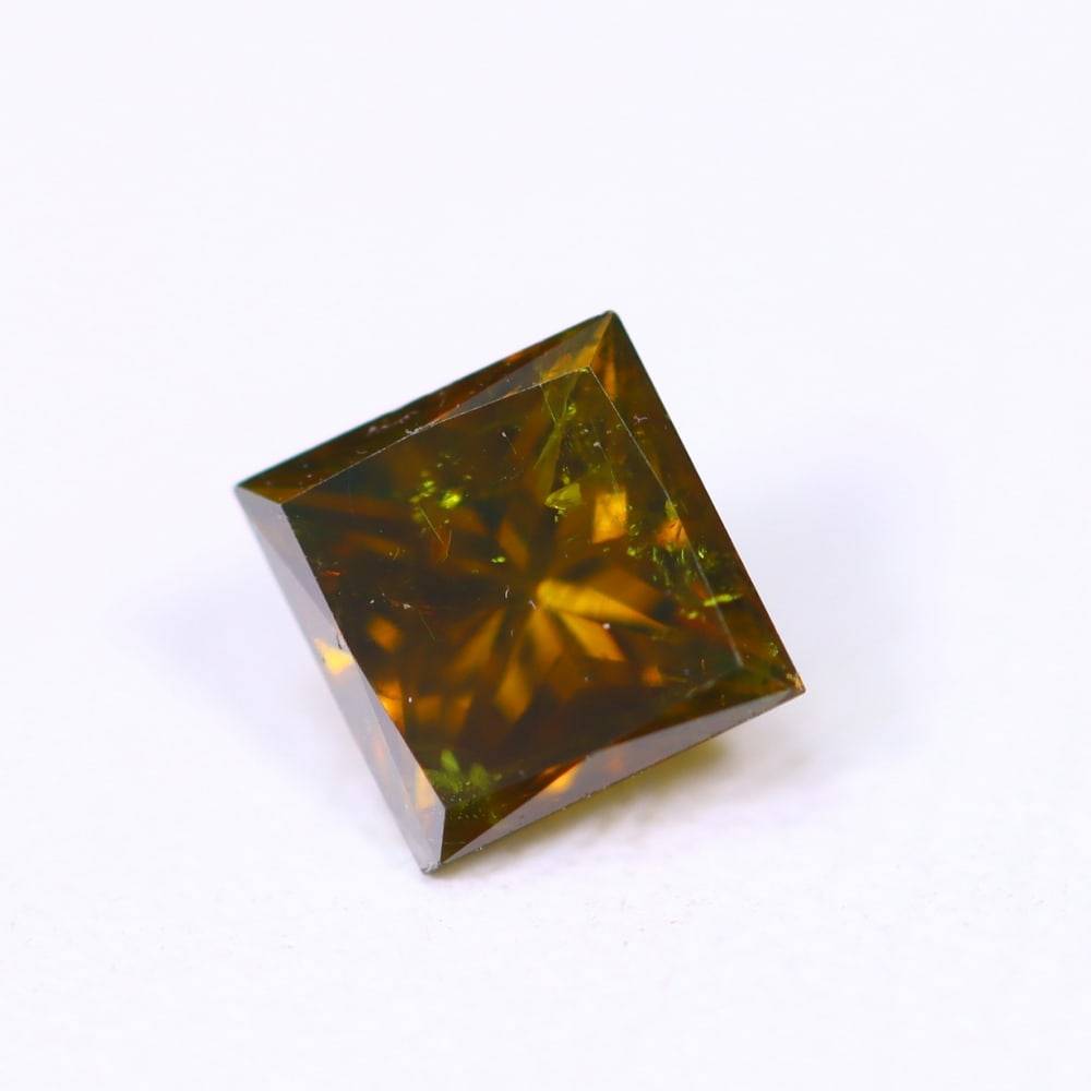 0.49ct Champagne Red Princess Cut Diamond 4.4x4.3mm - Natural Diamond, Loose Diamond, 724D: Ksmith Heritage Auctioneers Subject: Natural Diamond Origin: Africa Treatment: Unheated