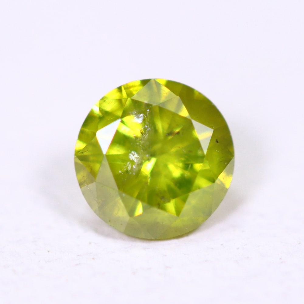 0.15ct Yellow Round Diamond 3.3mm - Natural Diamond, Loose Diamond, 28DD: Ksmith Heritage Auctioneers Subject: Natural Diamond Origin: Africa Treatment: HPHT