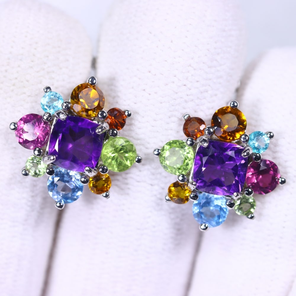 Earrings Amethyst Citrine And Multi Stone - 925 Sterling Silver - Plated 14K White Gold , 395E: Ksmith Heritage Auctioneers Subject: Natural Amethyst, Citrine, Paraiba Blue Topaz, Peridot, Rhodolite Garnet, Sky Blue Topaz Origin: Thailand Carat Weight: 3.81g Dimension: Gemstone 1.5-6mm