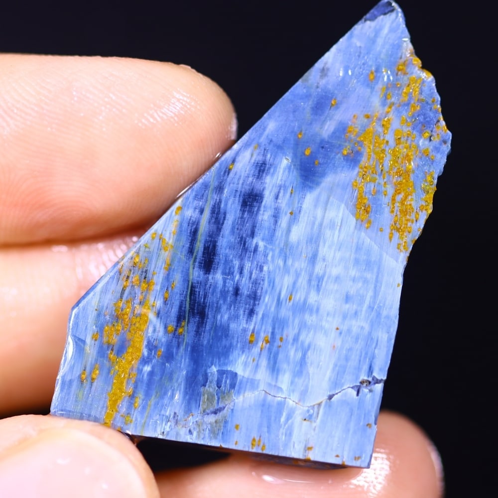 24.90Ct Pietersite Slab - Gemstone Crystal - Freeform Slice, 1097B: Ksmith Heritage Auctioneers Subject: Natural Pietersite Origin: Namibia, South Africa Carat Weight: 24.90Ct Dimension: 37.2 x 25.5 x 4.6 mm Treatment: Natural Untreated Shape: