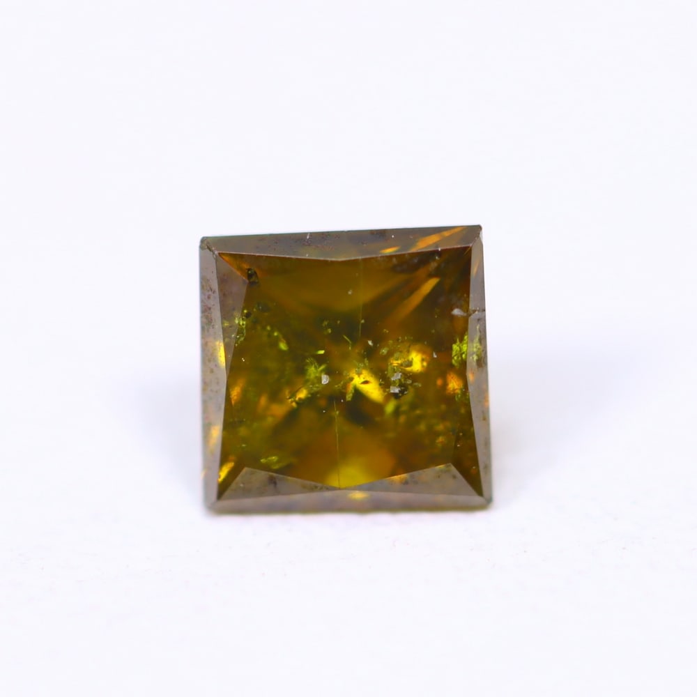 0.45ct Champagne Red Princess Cut Diamond 4.3x4.2mm - Natural Diamond, Loose Diamond, 877D: Ksmith Heritage Auctioneers Subject: Natural Diamond Origin: Africa Treatment: Unheated