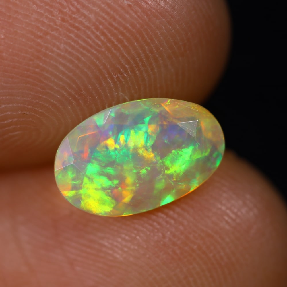 1.29Ct Welo Opal Faceted Polished - Ethiopian Opal , 681E (1 of 5)