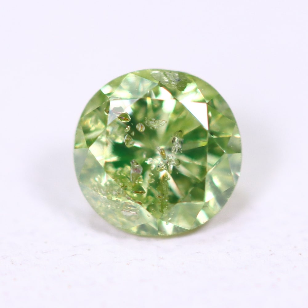 0.20ct Yellow Round Diamond 3.6mm - Natural Diamond, Loose Diamond, 31DD: Ksmith Heritage Auctioneers Subject: Natural Diamond Origin: Africa Treatment: HPHT