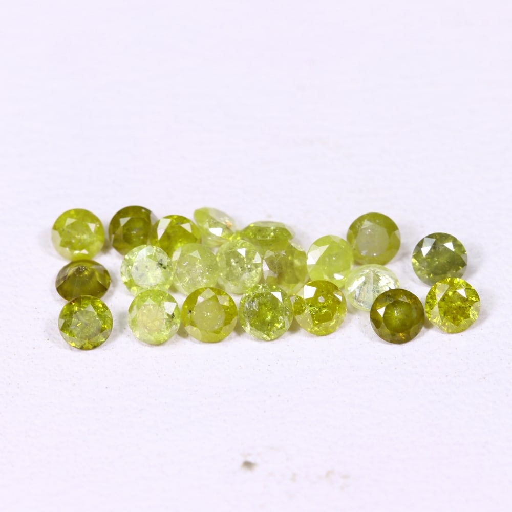 1.03ct 21pcs Unheated Fancy Diamond 2.2mm - Natural Diamond, Loose Diamond, 249DD: Ksmith Heritage Auctioneers Subject: Natural Diamond Origin: Africa Treatment: Unheated