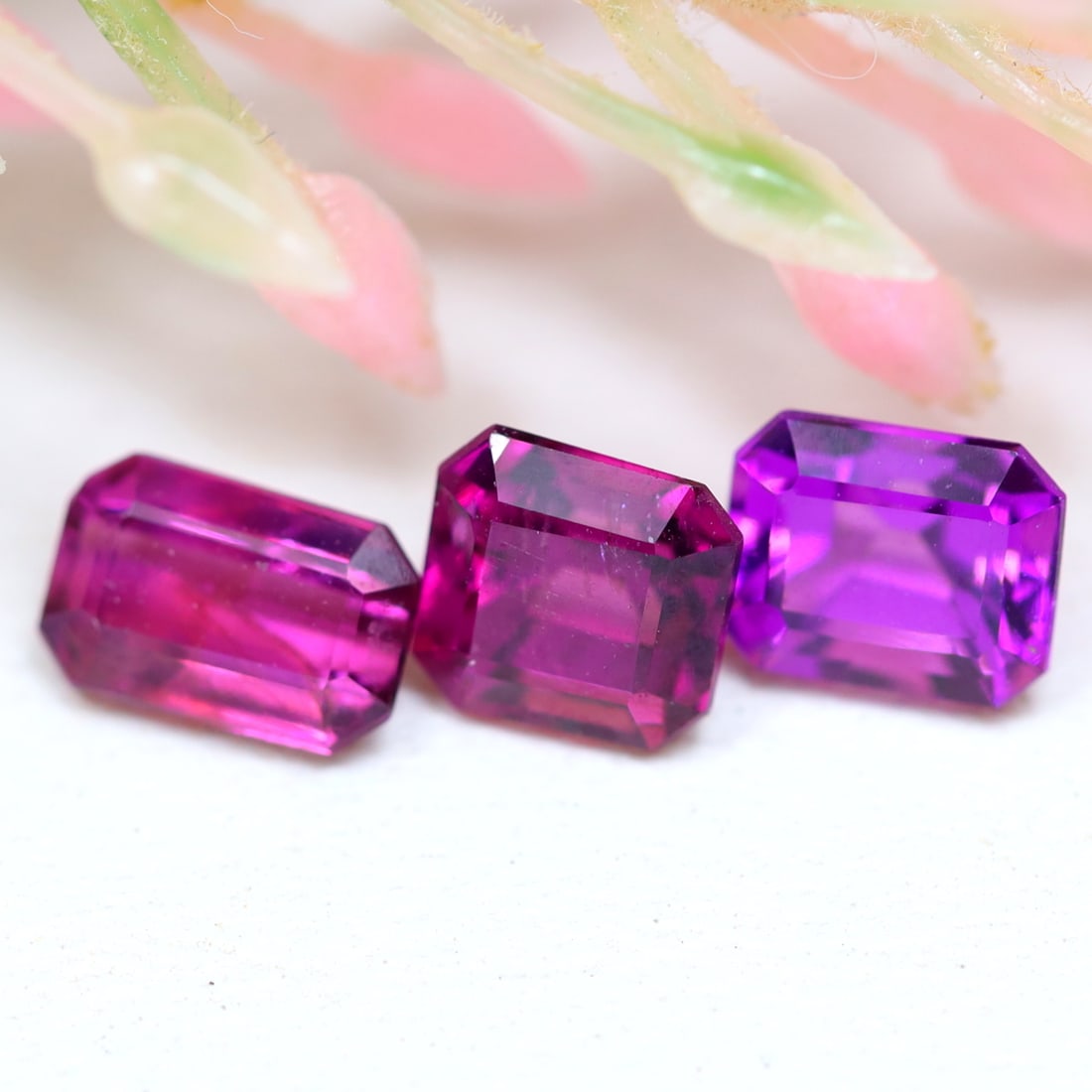 1.84Ct Natural Purplish Rhodolite Garnet for Jewelry Making, 1001MZ: Ksmith Jewels Global Welcome to our auction house, today auction brought to you by Ksmith Jewels Global based in Penang, Malaysia specialize in all kinds of opal and color gemstone both in manufacturi