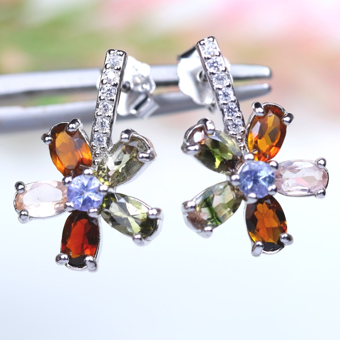 15.10Cts Natural 925 Sterling Silver Fancy Color Tourmaline, Tanzanite Earrings, 1175A: Ksmith Jewels Global Welcome to our auction house, today auction brought to you by Ksmith Jewels Global based in Penang, Malaysia specialize in all kinds of opal and color gemstone both in manufacturi