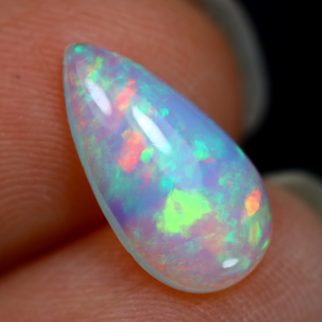 1.31Ct Natural Flashy Rainbow Ethiopian Welo Opal, 147MZ: Ksmith Jewels Global Welcome to our auction house, today auction brought to you by Ksmith Jewels Global based in Penang, Malaysia specialize in all kinds of opal and color gemstone both in manufacturi