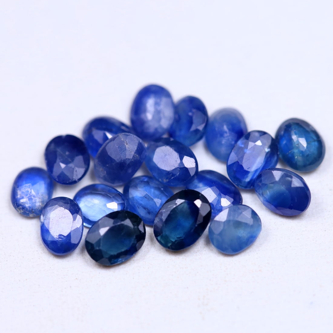 5.57Ct Natural Normal Heated Blue Oval Madagascar Sapphire OT7039, 842A: Ksmith Jewels Global Welcome to our auction house, today auction brought to you by Ksmith Jewels Global based in Penang, Malaysia specialize in all kinds of opal and color gemstone both in manufacturi