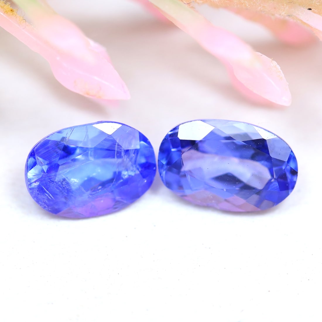 Tanzanite 1.67Ct Natural Oval Cut Purplish Blue Tanzanite for Jewelry Making, 593A: Ksmith Jewels Global Welcome to our auction house, today auction brought to you by Ksmith Jewels Global based in Penang, Malaysia specialize in all kinds of opal and color gemstone both in manufacturi