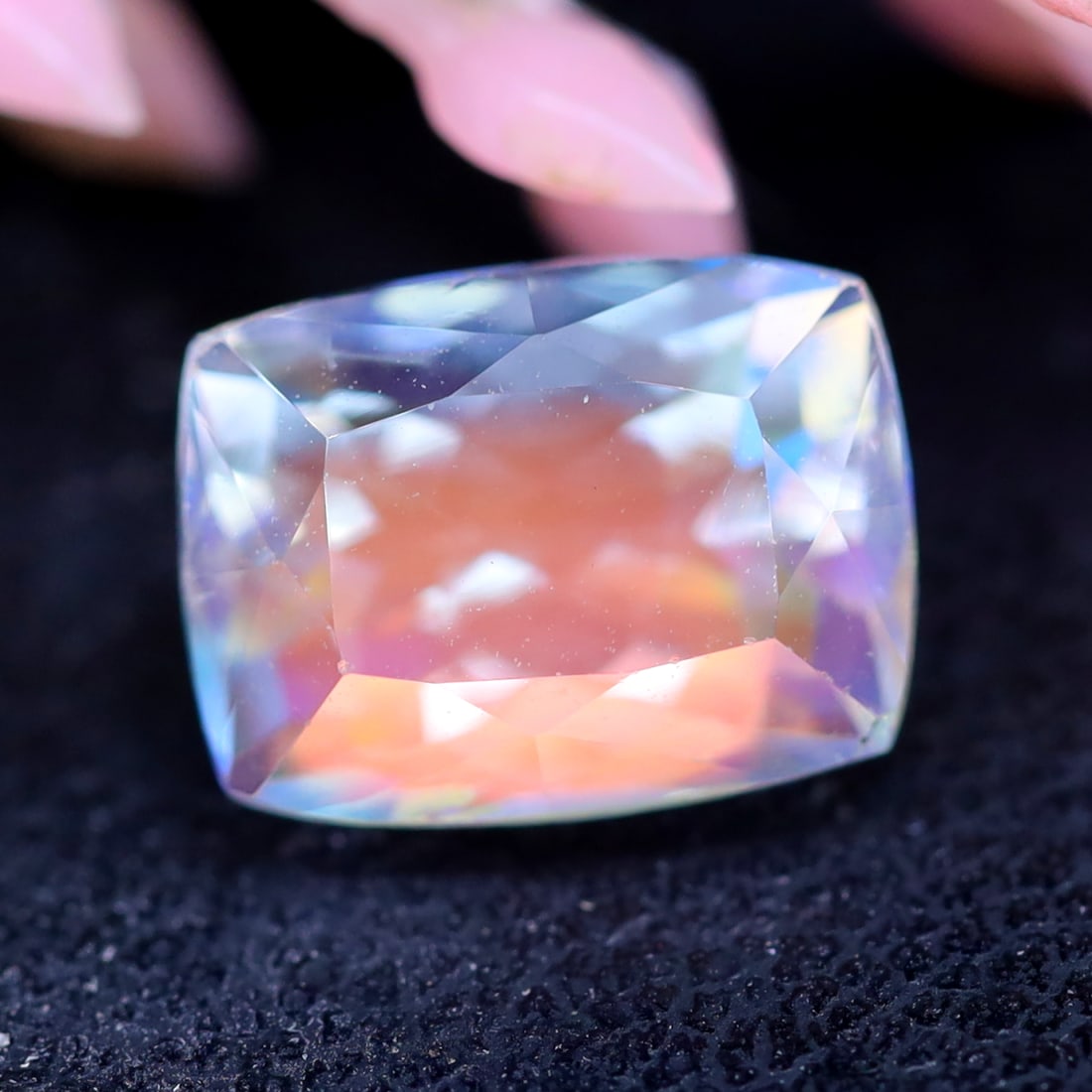 Madagascar Moonstone 2.47Ct Natural Flashy Ranbow Madagascar Moonstone for Jewelry, 259B: Ksmith Jewels Global Welcome to our auction house, today auction brought to you by Ksmith Jewels Global based in Penang, Malaysia specialize in all kinds of opal and color gemstone both in manufacturi