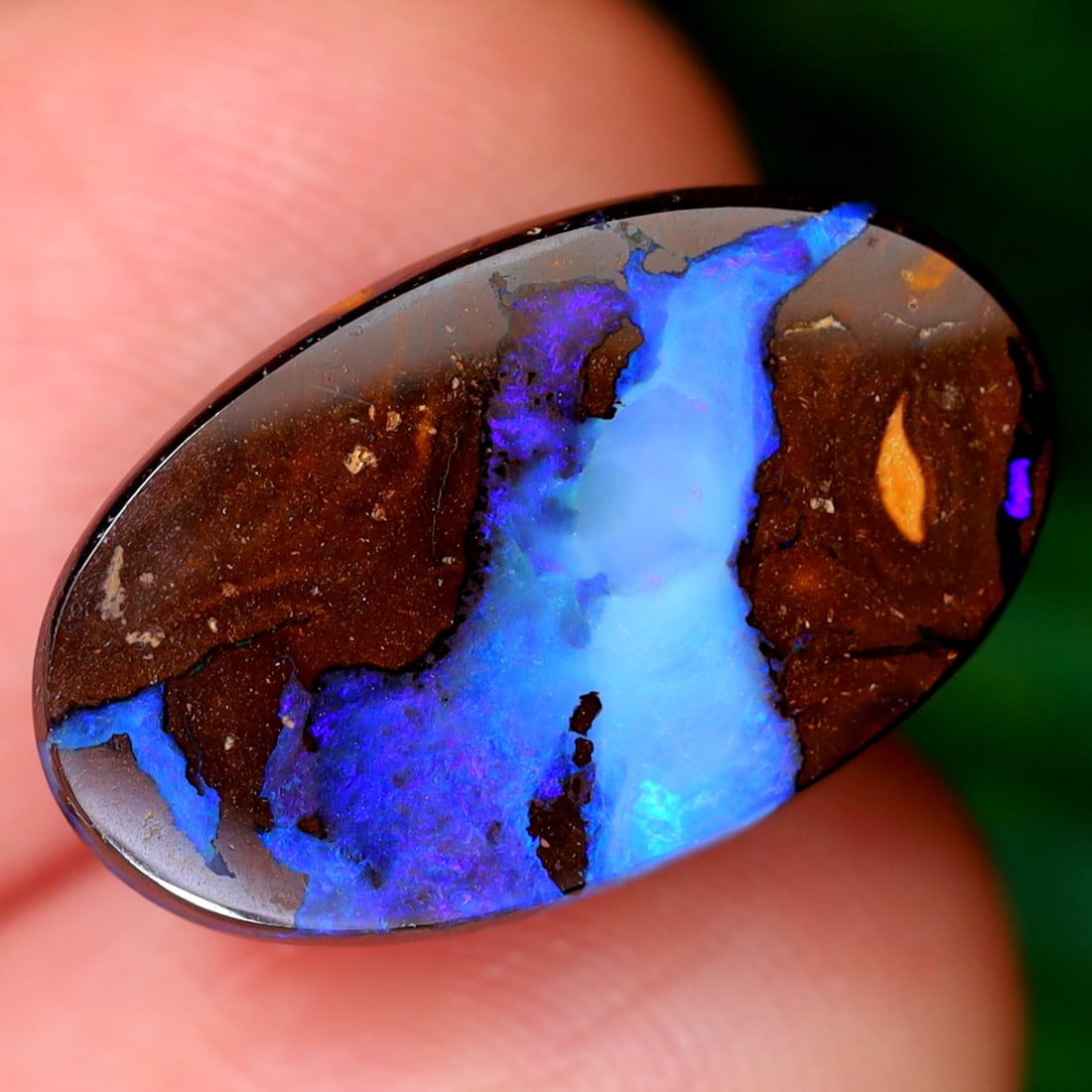 7.62Ct Winton Boulder Opal Polished - Australian Opal - Oval Cabochon, 875A: Ksmith Jewels Global Welcome to our auction house, today auction brought to you by Ksmith Jewels Global based in Penang, Malaysia specialize in all kinds of opal and color gemstone both in manufacturi