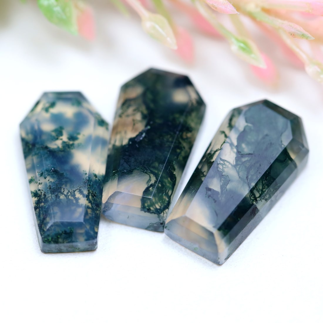 15.43Ct Natural Green Moss Agate In Lot - India Gemstone - Step Cut Faceted, 380MZ: Ksmith Jewels Global Welcome to our auction house, today auction brought to you by Ksmith Jewels Global based in Penang, Malaysia specialize in all kinds of opal and color gemstone both in manufacturi