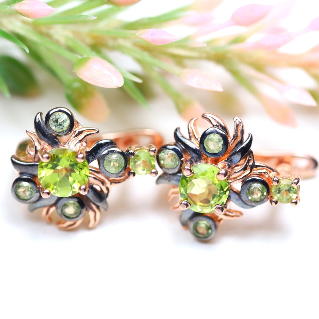 17.92Ct 925 Sterling Silver Rose Gold Plated Natural Green Peridot Earrings, 963MZ: Ksmith Jewels Global Welcome to our auction house, today auction brought to you by Ksmith Jewels Global based in Penang, Malaysia specialize in all kinds of opal and color gemstone both in manufacturi