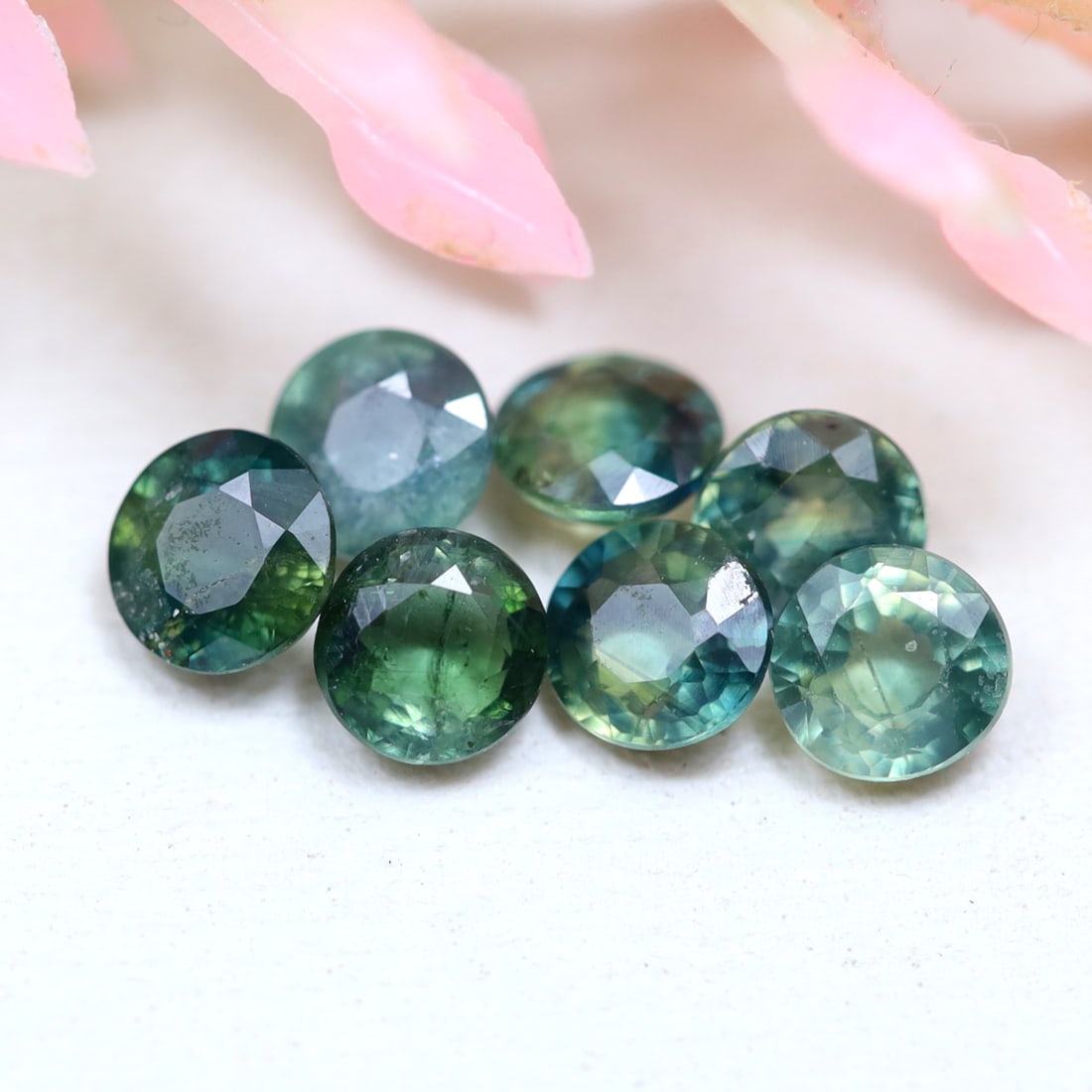 1.57Ct Natural Blue Sapphire in Lot for Jewelry Making, 1124A: Ksmith Jewels Global Welcome to our auction house, today auction brought to you by Ksmith Jewels Global based in Penang, Malaysia specialize in all kinds of opal and color gemstone both in manufacturi