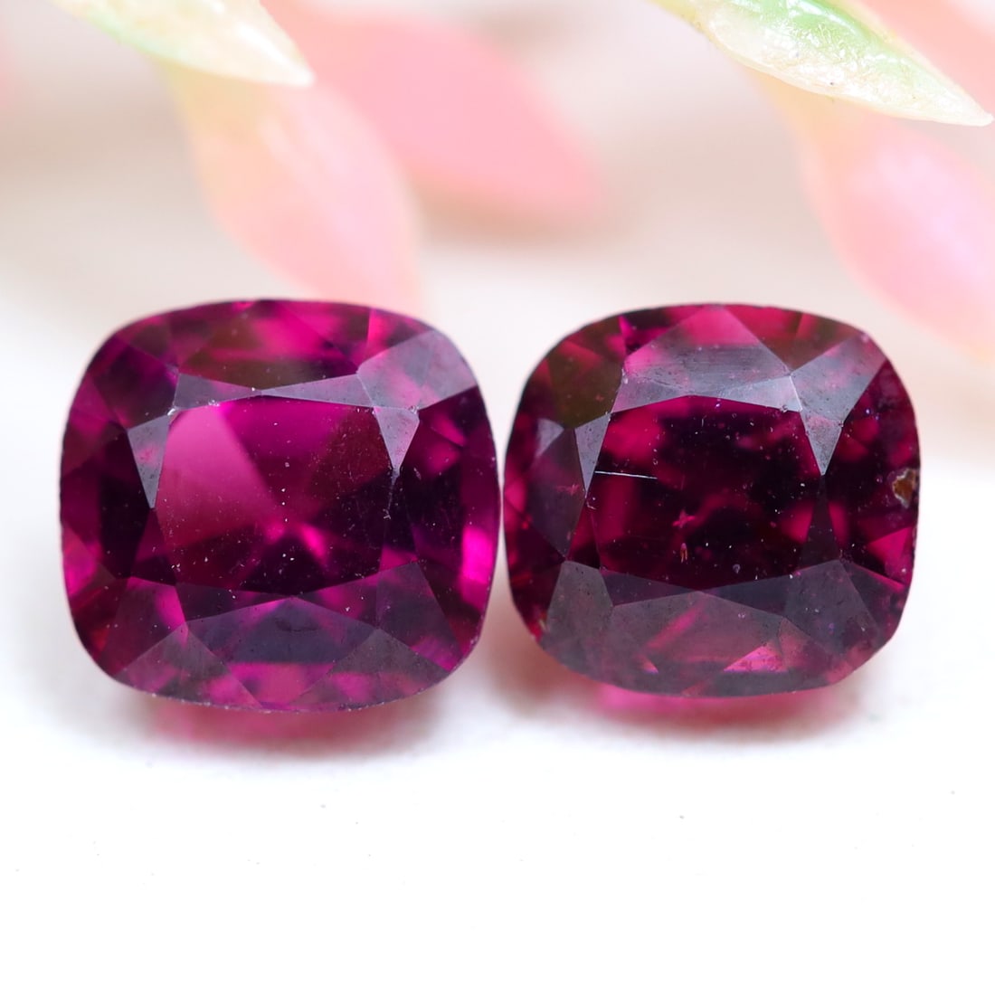2.27Ct Natural Fancy Cut Purplish Rhodolite Garnet for Jewelry Making Pair, 1138A: Ksmith Jewels Global Welcome to our auction house, today auction brought to you by Ksmith Jewels Global based in Penang, Malaysia specialize in all kinds of opal and color gemstone both in manufacturi