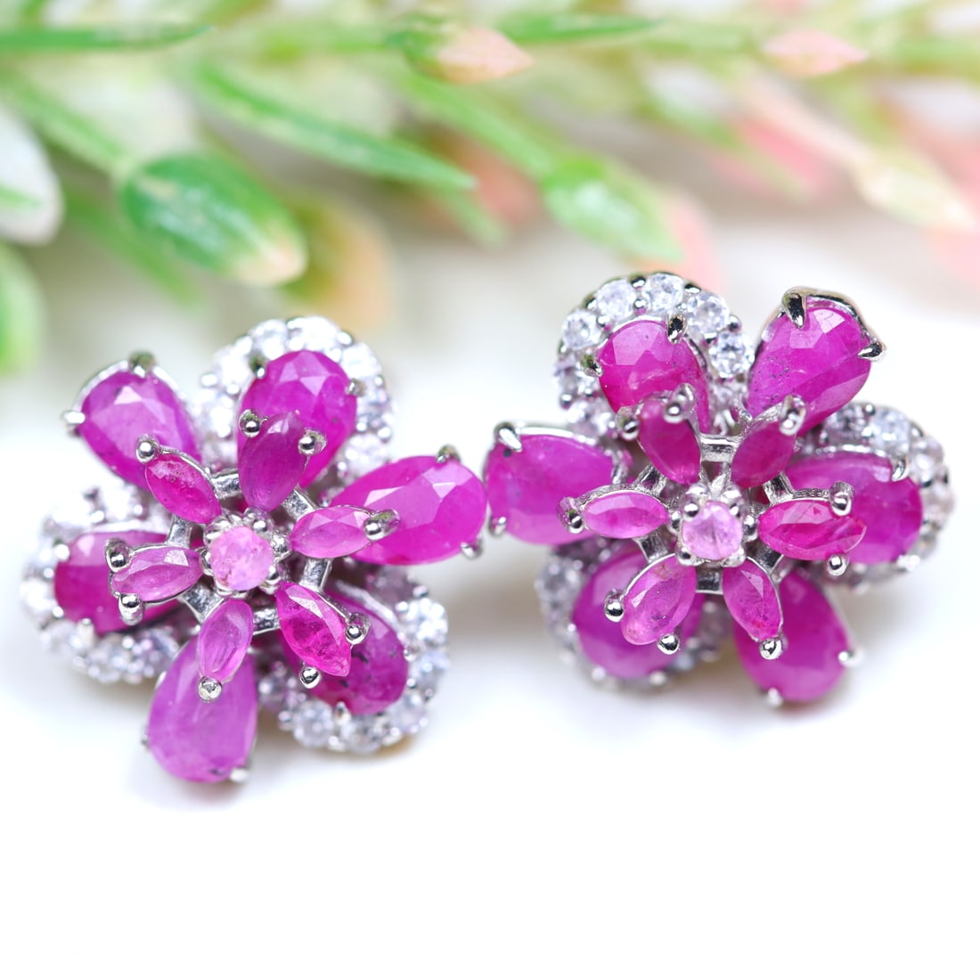 19.70Cts Natural Heated Gemstone Pink Ruby & Cubic Zirconia Earrings 925 Sterling Silver, 502A: Ksmith Jewels Global Welcome to our auction house, today auction brought to you by Ksmith Jewels Global based in Penang, Malaysia specialize in all kinds of opal and color gemstone both in manufacturi