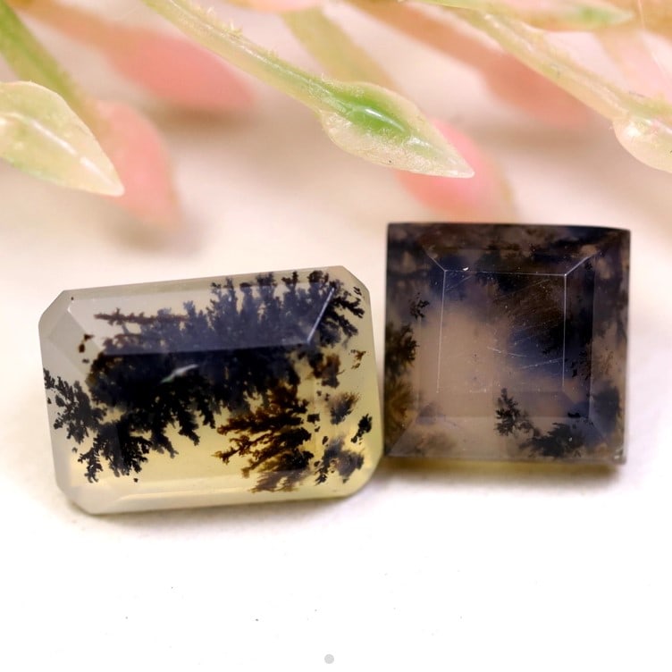 Dendrite Opal 2.67Ct Rectangle Cut Natural Faceted Dendrite Opal 8x5.6x5.4MM, 231B: Ksmith Jewels Global Welcome to our auction house, today auction brought to you by Ksmith Jewels Global based in Penang, Malaysia specialize in all kinds of opal and color gemstone both in manufacturi