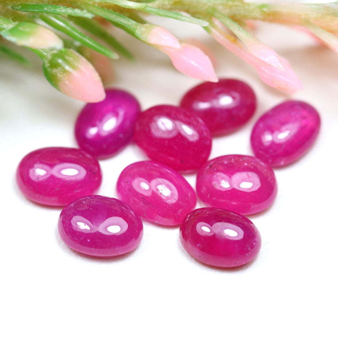 12.40Ct Natural Madagascar Heated Ruby Top Red Oval Cut Cabochon, 537A: Ksmith Jewels Global Welcome to our auction house, today auction brought to you by Ksmith Jewels Global based in Penang, Malaysia specialize in all kinds of opal and color gemstone both in manufacturi