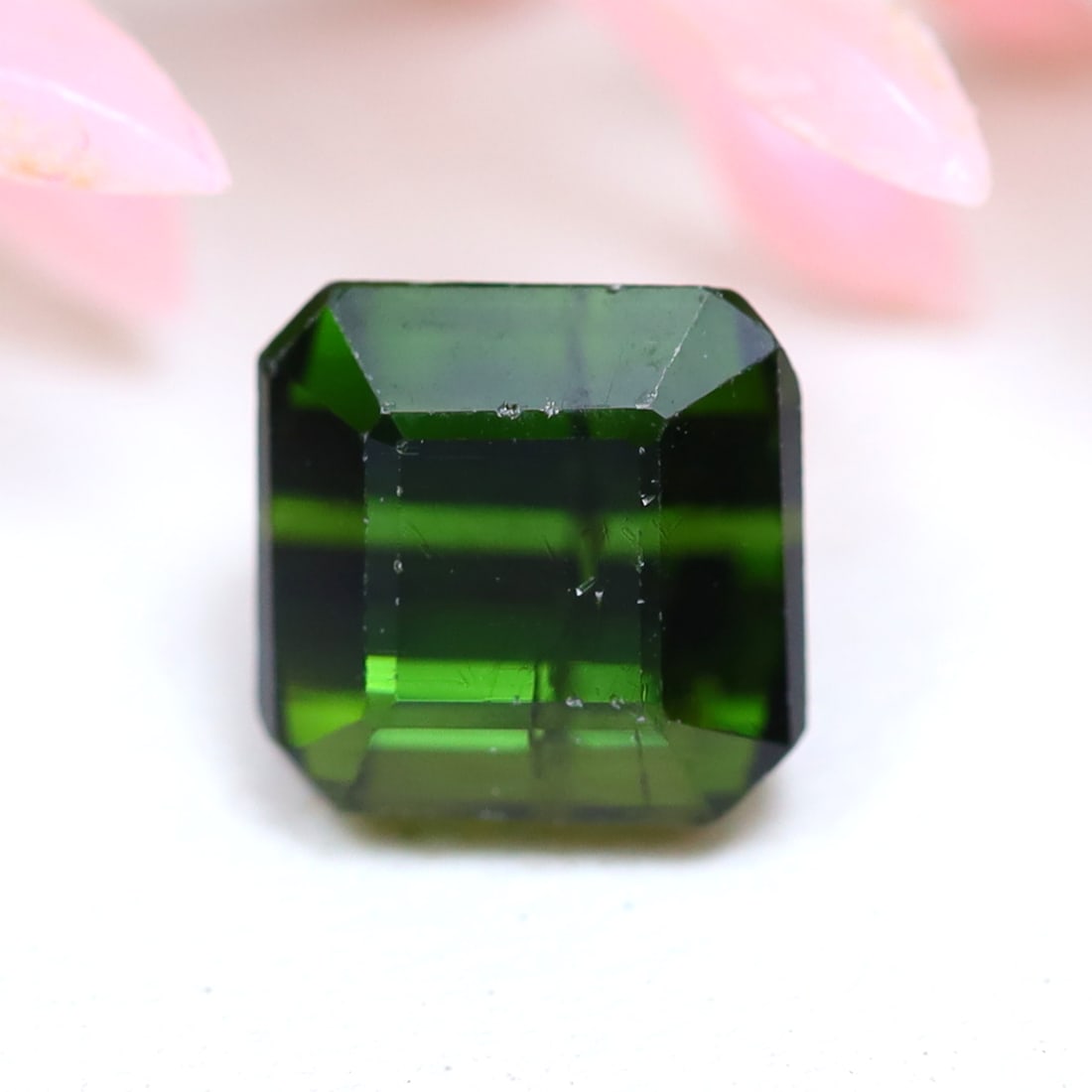 Tourmaline 1.42Ct Natural Mozambique Green Tourmaline Gemstone, 534B: Ksmith Jewels Global Welcome to our auction house, today auction brought to you by Ksmith Jewels Global based in Penang, Malaysia specialize in all kinds of opal and color gemstone both in manufacturi