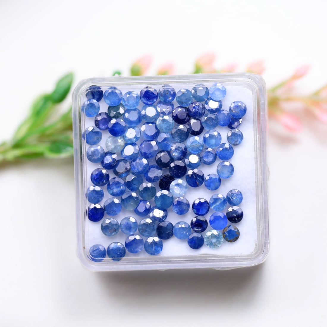 18CTS 81Pcs Box Natural Blue Sapphire Untreated Round Cut 3-3.6mm Gemstones (OT6923), 821A: Ksmith Jewels Global Welcome to our auction house, today auction brought to you by Ksmith Jewels Global based in Penang, Malaysia specialize in all kinds of opal and color gemstone both in manufacturi