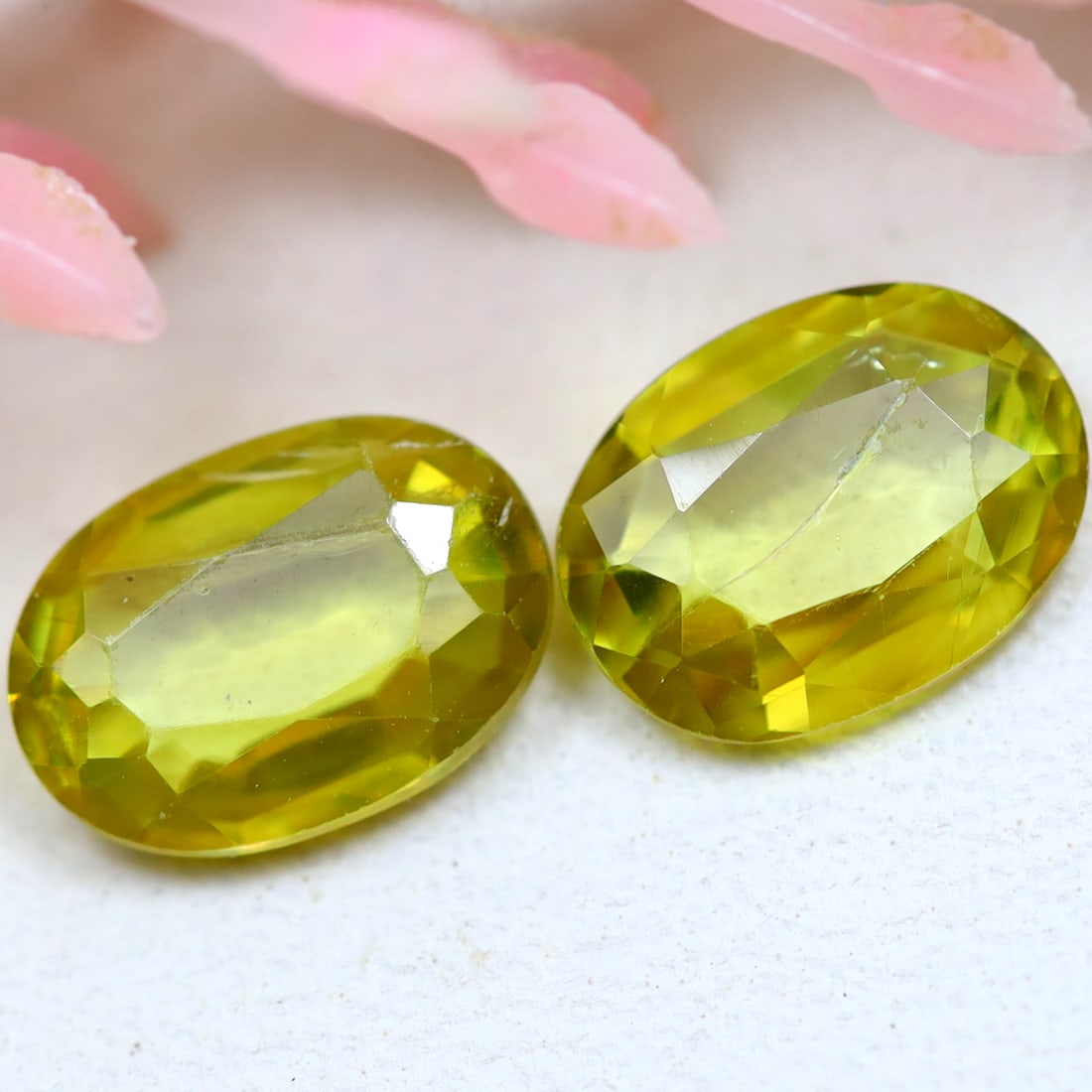 1.25Ct Natural Oval Yellowish Green Madagascar Sphene, 1163A: Ksmith Jewels Global Welcome to our auction house, today auction brought to you by Ksmith Jewels Global based in Penang, Malaysia specialize in all kinds of opal and color gemstone both in manufacturi