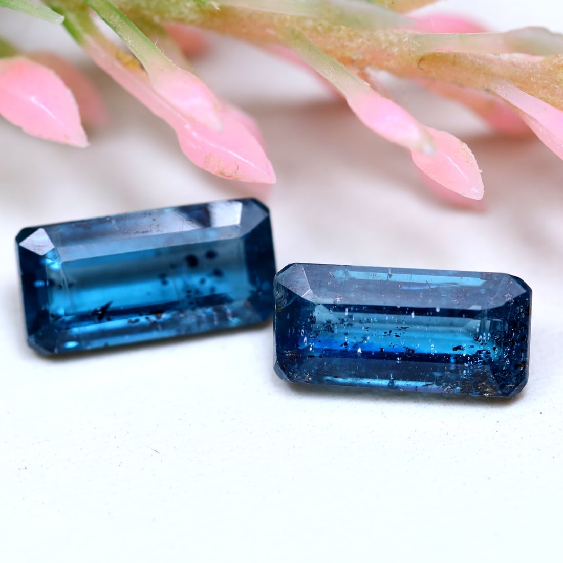 Kyanite 3.84Ct Natural Baguette Cut Teal Green Kyanite Pair 10x4.8x3MM, 851B: Ksmith Jewels Global Welcome to our auction house, today auction brought to you by Ksmith Jewels Global based in Penang, Malaysia specialize in all kinds of opal and color gemstone both in manufacturi