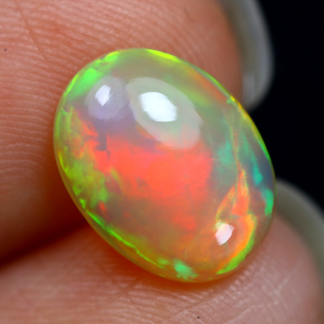 1.79Ct Brilliant Rainbow Flash Ethiopian Welo Opal, 646MZ: Ksmith Jewels Global Welcome to our auction house, today auction brought to you by Ksmith Jewels Global based in Penang, Malaysia specialize in all kinds of opal and color gemstone both in manufacturi