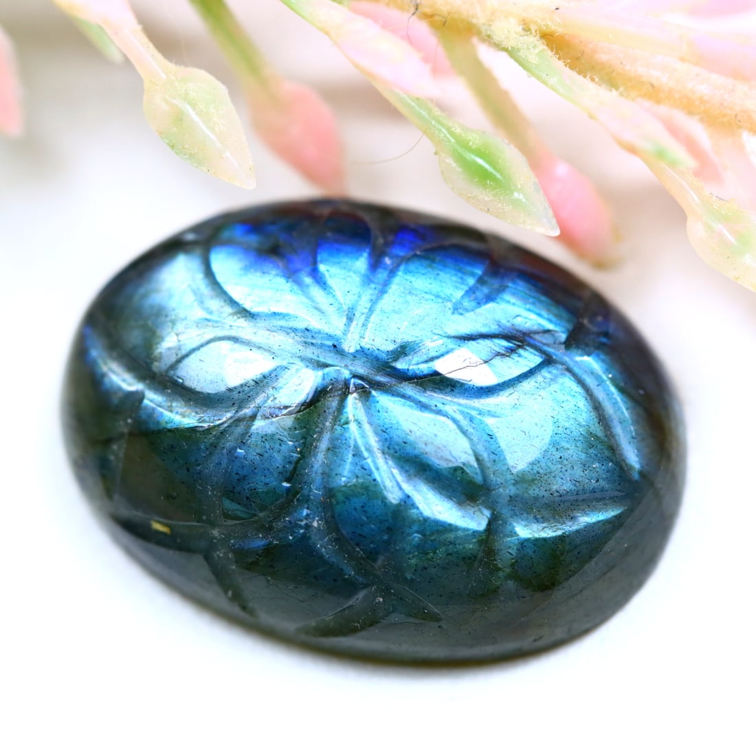 11.74Ct Natural Labradorite Hand Carved Cut Gemstone, 552B: Ksmith Jewels Global Welcome to our auction house, today auction brought to you by Ksmith Jewels Global based in Penang, Malaysia specialize in all kinds of opal and color gemstone both in manufacturi