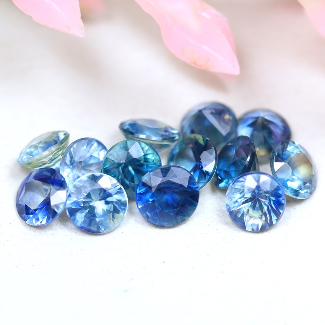 1.54Ct 2.9MM Natural Rare Diamond Cut Multi-color Sapphire VVS-VS in Lots, 1144A: Ksmith Jewels Global Welcome to our auction house, today auction brought to you by Ksmith Jewels Global based in Penang, Malaysia specialize in all kinds of opal and color gemstone both in manufacturi