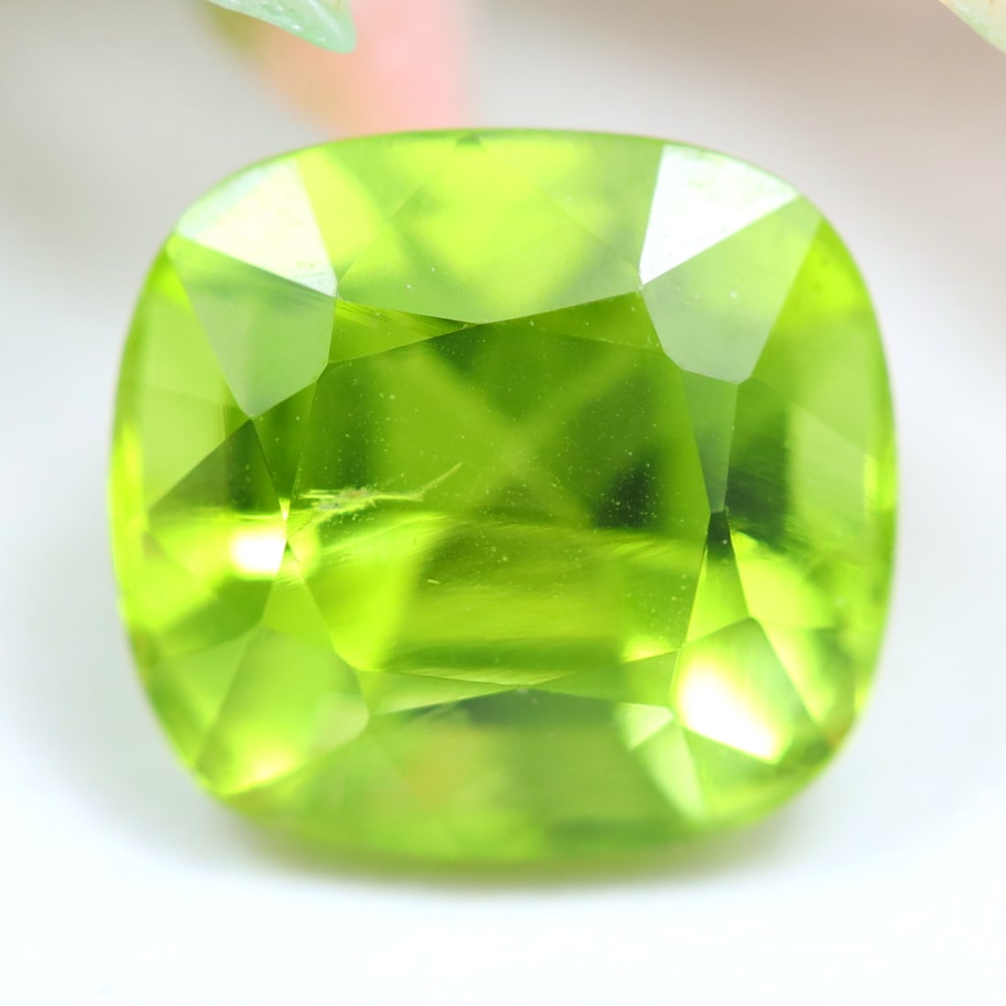 3.08Ct Natural Pakistan Clean Green Peridot Gemstone For Jewelry Making, 600B: Ksmith Jewels Global Welcome to our auction house, today auction brought to you by Ksmith Jewels Global based in Penang, Malaysia specialize in all kinds of opal and color gemstone both in manufacturi