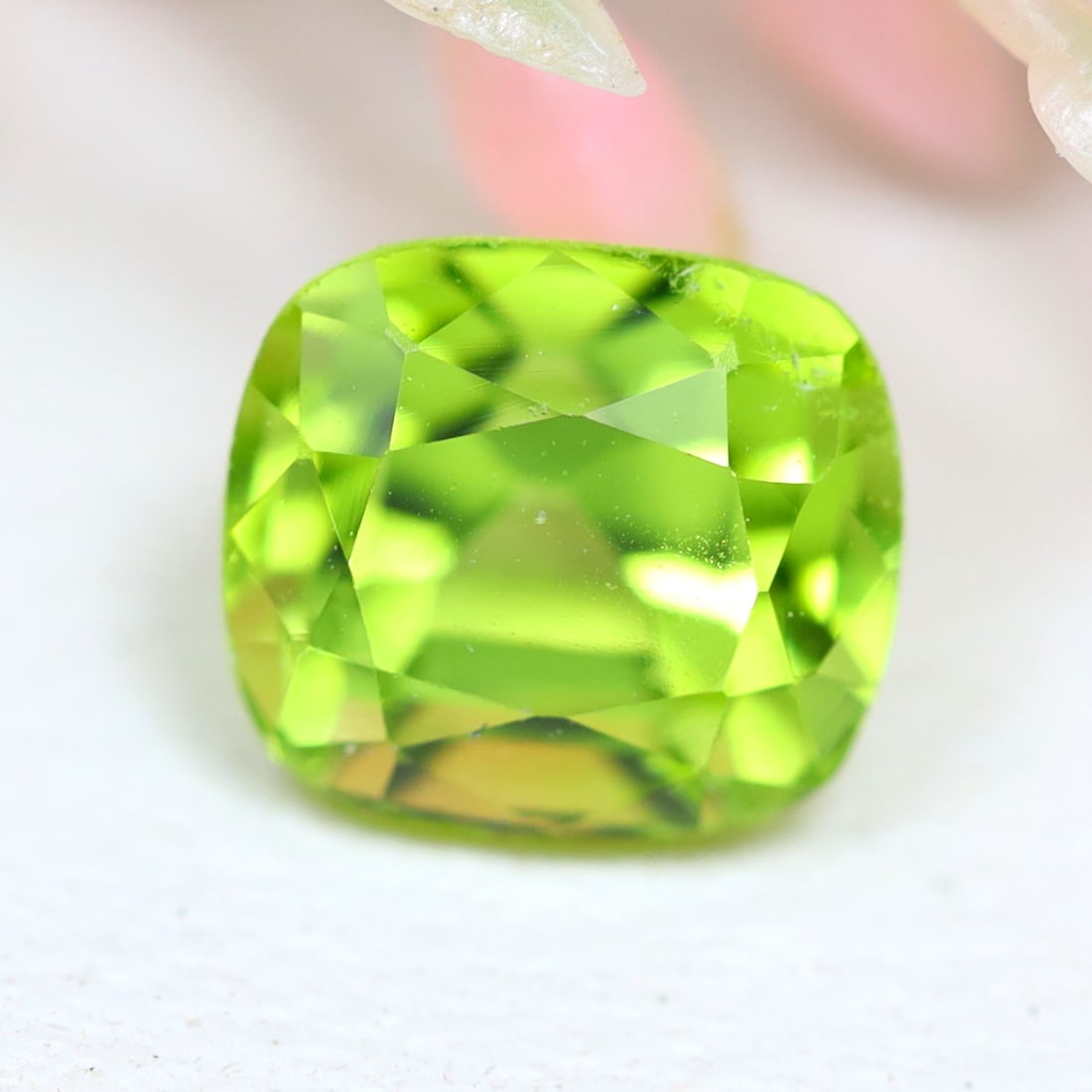 1.46Ct Natural Pakistan Clean Green Peridot Gemstone For Jewelry Making, 204A: Ksmith Jewels Global Welcome to our auction house, today auction brought to you by Ksmith Jewels Global based in Penang, Malaysia specialize in all kinds of opal and color gemstone both in manufacturi
