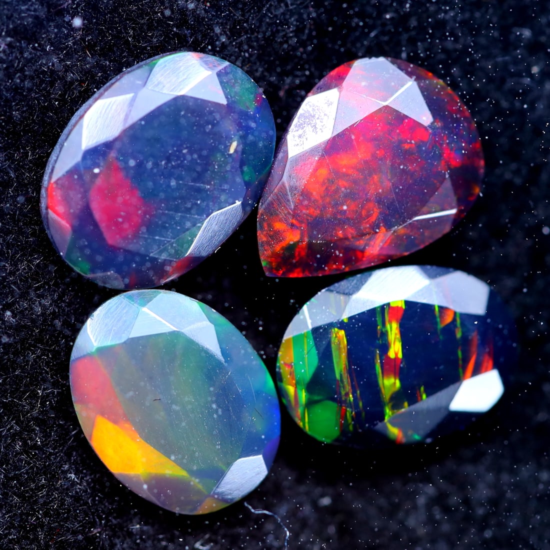 2.93Ct Natural Flashy Rainbow Ethiopian Smoked Faceted Welo Opal Lots, 864MZ: Ksmith Jewels Global Welcome to our auction house, today auction brought to you by Ksmith Jewels Global based in Penang, Malaysia specialize in all kinds of opal and color gemstone both in manufacturi