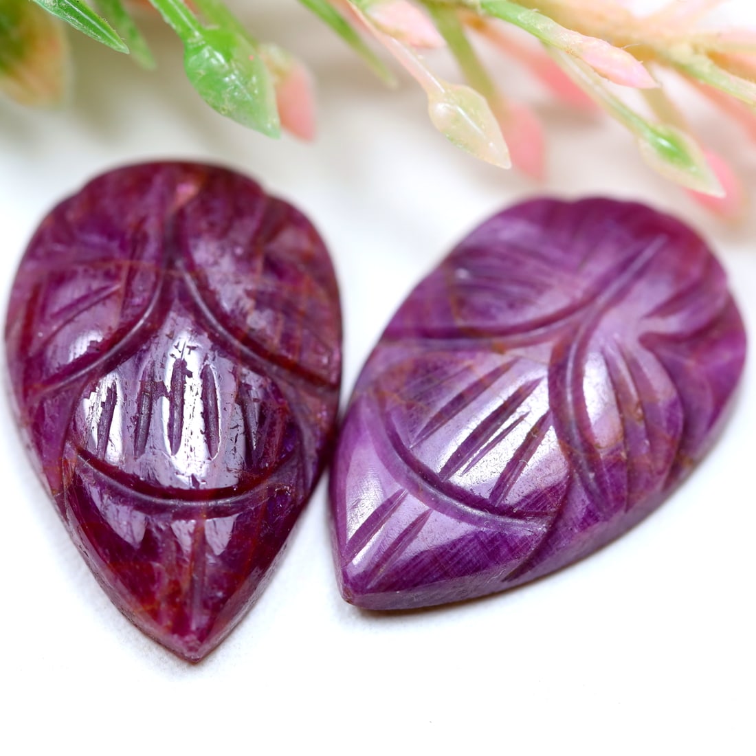 21.4x13.7x4.7mm 28.20Cts Natural Ruby Hand Carved Gemstone Pair, 813B: Ksmith Jewels Global Welcome to our auction house, today auction brought to you by Ksmith Jewels Global based in Penang, Malaysia specialize in all kinds of opal and color gemstone both in manufacturi
