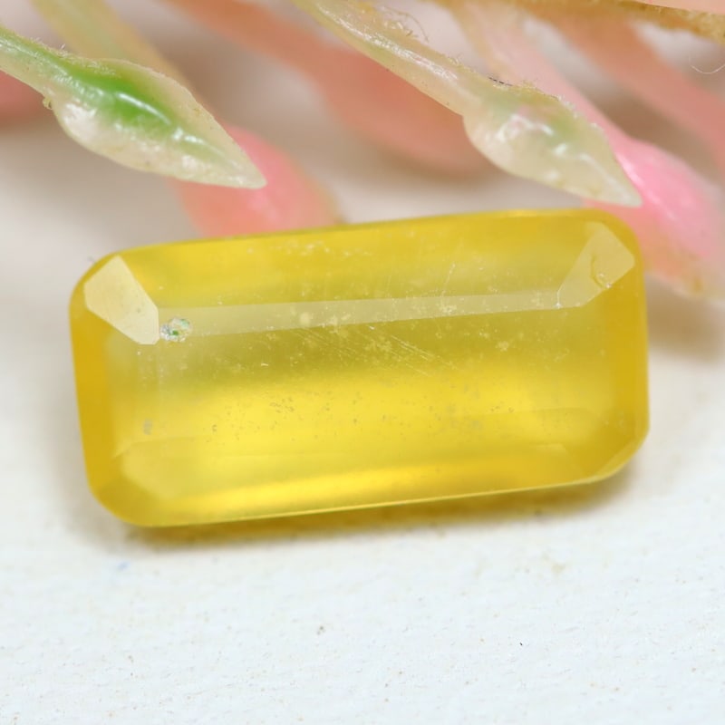 1.04CTS Natural Unheated Yellow Mexico Opal Rectangle 5.1x10.1x3.5MM, 1156B: Ksmith Jewels Global Welcome to our auction house, today auction brought to you by Ksmith Jewels Global based in Penang, Malaysia specialize in all kinds of opal and color gemstone both in manufacturi