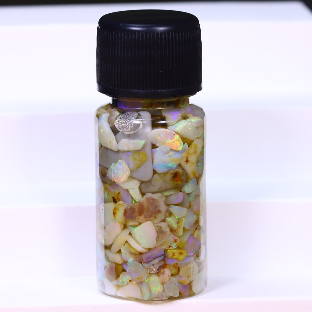 Australian Lightning Ridge Crystal Black Opal Rough Chip Jar (Good For Display), 961B: Ksmith Heritage Auctioneers Subject: Natural Australian Opal Origin: Australia Quantity: 1 Jar as photo