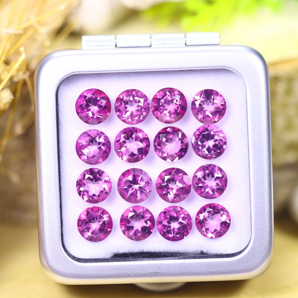 *15.83cts Natural Pink Topaz Set - Polished Faceted , 6mm, 56C: Ksmith Heritage AuctioneersSubject: Natural Topaz (without box) Origin: Myanmar Treatment: Coated