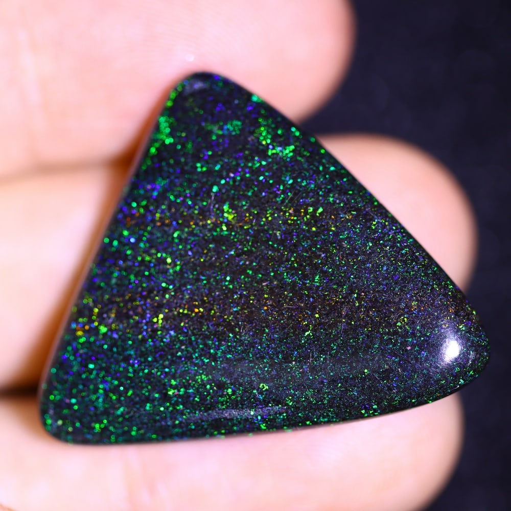 *18.73Ct Matrix Fairy Opal - Australian Opal , 364E: Ksmith Heritage Auctioneers Subject: Natural Fairy Opal Origin: Australia Carat Weight: 18.73Ct Dimension: 30.8x24.9x4.8 mm Treatment: Treated Type: Cabochon, Polished
