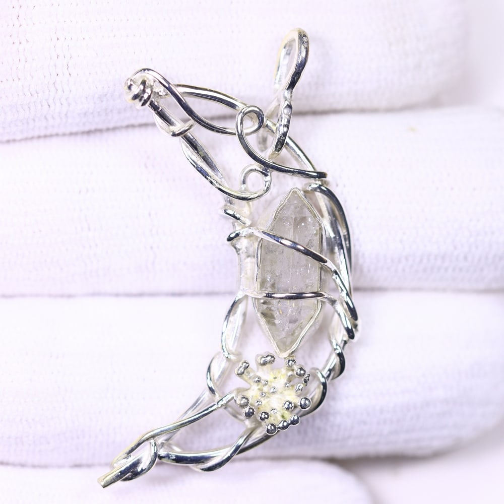 4.90g Crystal Rock Wire Wrap Pendant - 925 Silver , 92E (1 of 2)