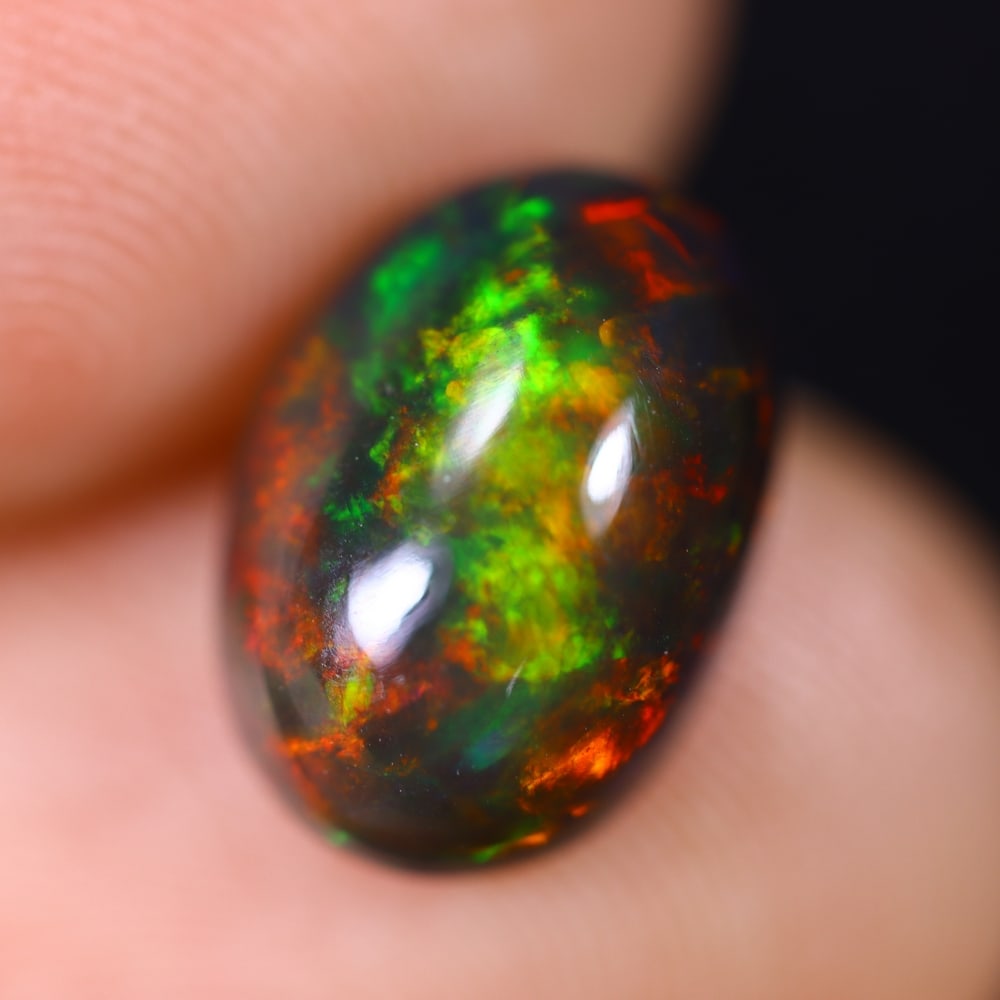 2.36Ct Welo Black Opal Polished - Ethiopian Opal , 480E (1 of 6)