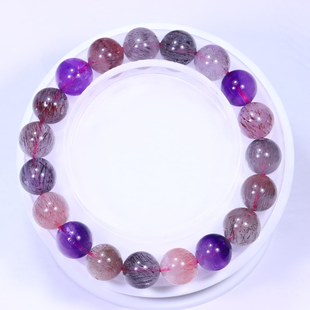 31g Rutile Quartz Bracelet - Polished Beads , 565E: Ksmith Heritage Auctioneers Subject: Natural Rutile Quartz Carat Weight: 31g