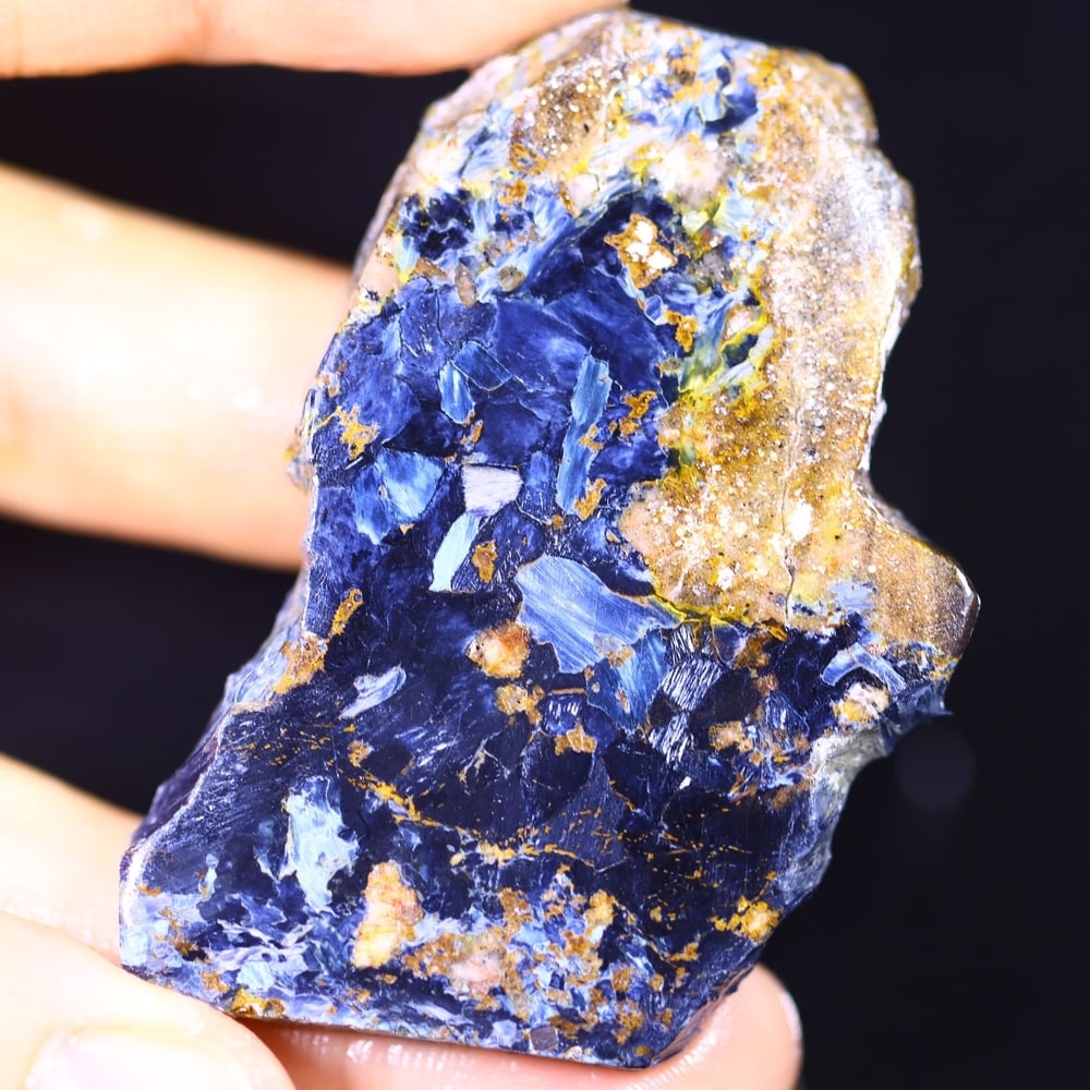 98Ct Pietersite Slab - Gemstone Crystal - Freeform Slice, 467B: Ksmith Heritage Auctioneers Subject: Natural Pietersite Origin: Namibia, South Africa Carat Weight: 98Ct Dimension: 53.7 x 31.8 x 5.4 mm Treatment: Natural Untreated Shape: Fre