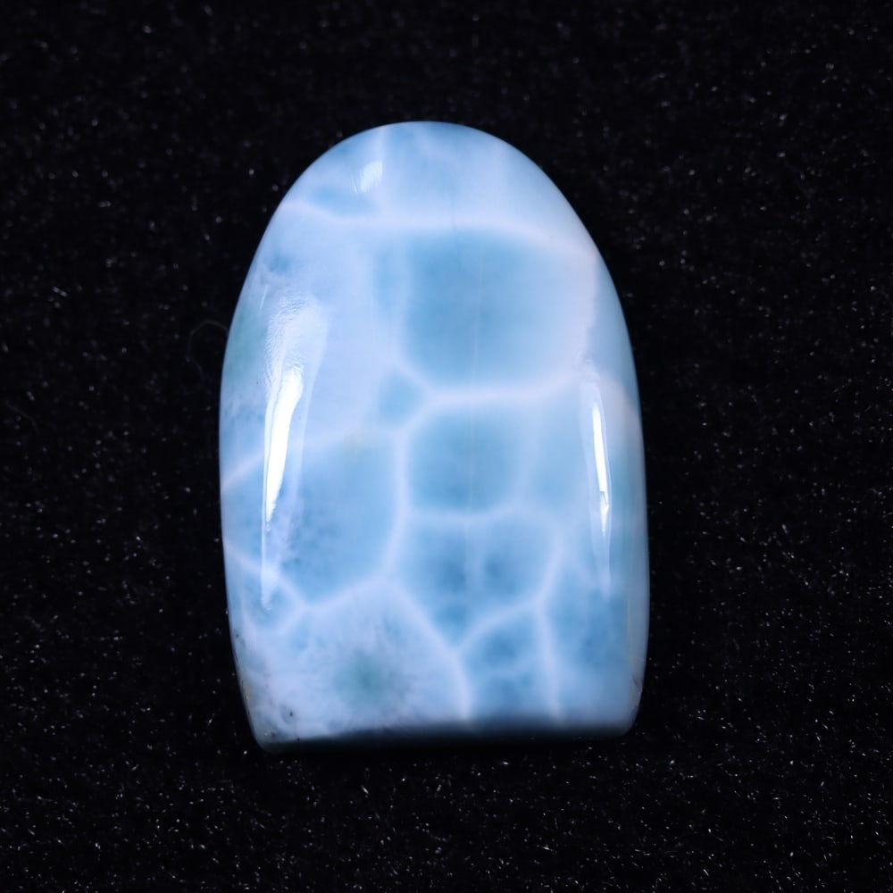 *25.51cts Natural Larimar - Polished Cabochon, 227B: Ksmith Heritage Auctioneers Subject: Natural Larimar Carat Weight: 25.51 cts Dimension: 25.9x17.7x5.4 mm Type: Cabochon, Polished
