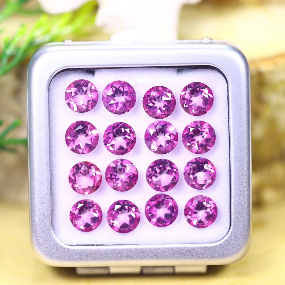 *15.71cts Natural Pink Topaz Set - Polished Faceted , 6mm, 59C: Ksmith Heritage AuctioneersSubject: Natural Topaz (without box) Origin: Myanmar Treatment: Coated