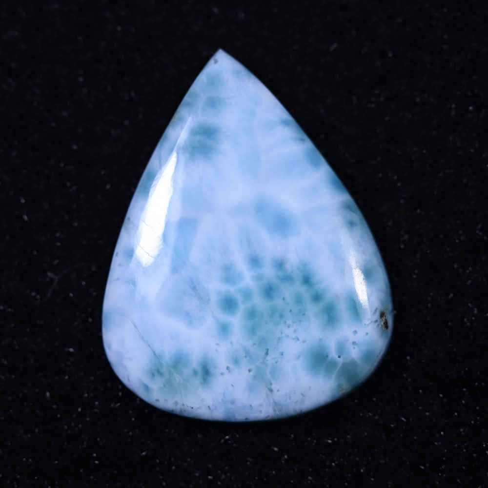 *22.44cts Natural Larimar - Polished Cabochon, 1136B: Ksmith Heritage Auctioneers Subject: Natural Larimar Carat Weight: 22.44 cts Dimension: 28.4x22x4.4 mm Type: Cabochon, Polished