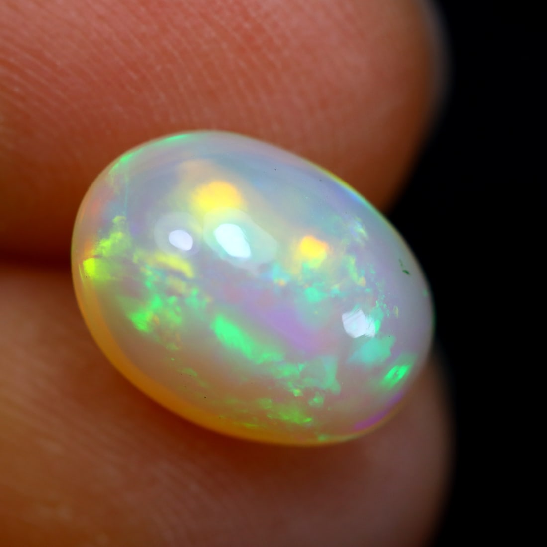 2.10Ct Natural Flashy Rainbow Ethiopian Welo Opal, 539B: Ksmith Jewels Global Welcome to our auction house, today auction brought to you by Ksmith Jewels Global based in Penang, Malaysia specialize in all kinds of opal and color gemstone both in manufacturi