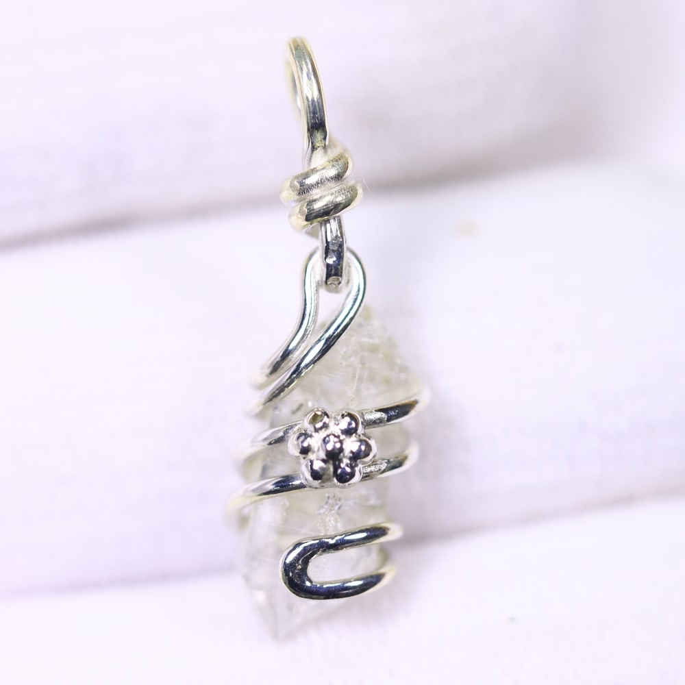 *1.83g Crystal Rock Wire Wrap Pendant - 925 Silver , 251E (1 of 2)